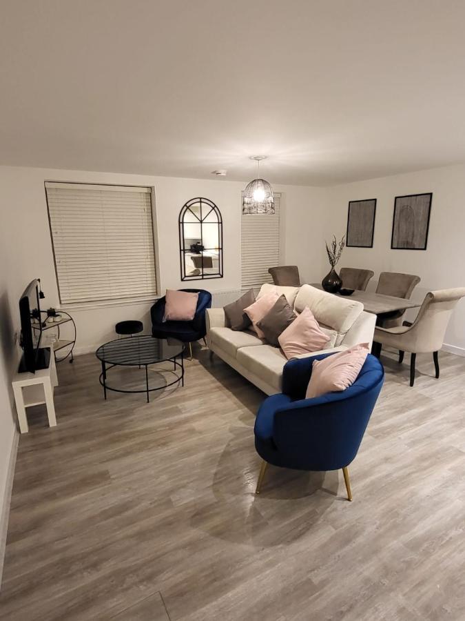 Gorgeous Apartment In The Town By Ap Management. Glasgow Bagian luar foto