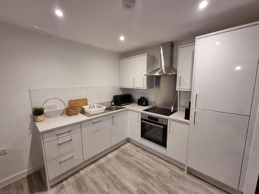 Gorgeous Apartment In The Town By Ap Management. Glasgow Bagian luar foto
